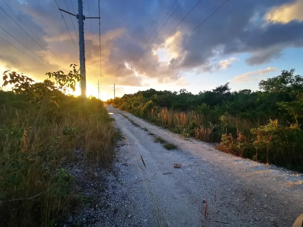 9 Acre Lot Off Carmichael Road New Providence Paradise Island BS