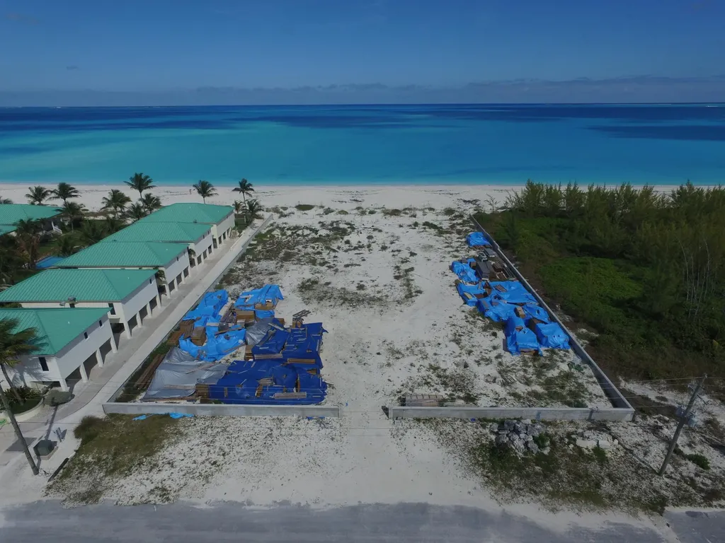 Lot #6 Banyan Crescent, Multi Fam Abaco BS