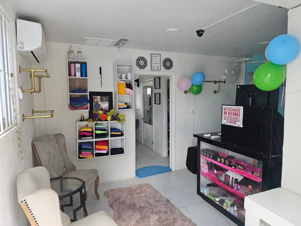 Coconut Grove Cot-mowc 23 New Providence Paradise Island BS