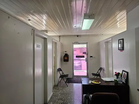 Coconut Grove Cot-mowc 23 New Providence Paradise Island BS