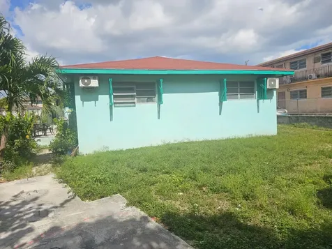 Malcolm Allotments 13 New Providence Paradise Island BS