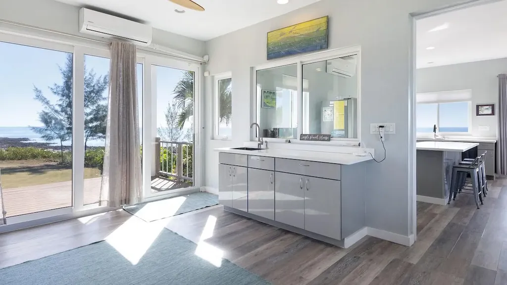 Beachfront Estate Eleuthera BS