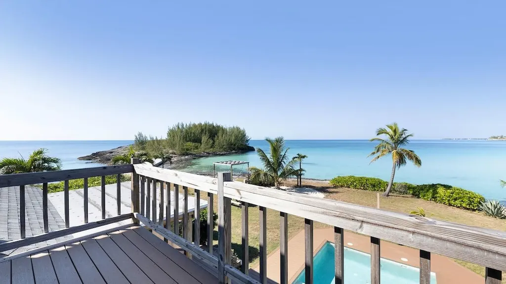 Beachfront Estate Eleuthera BS