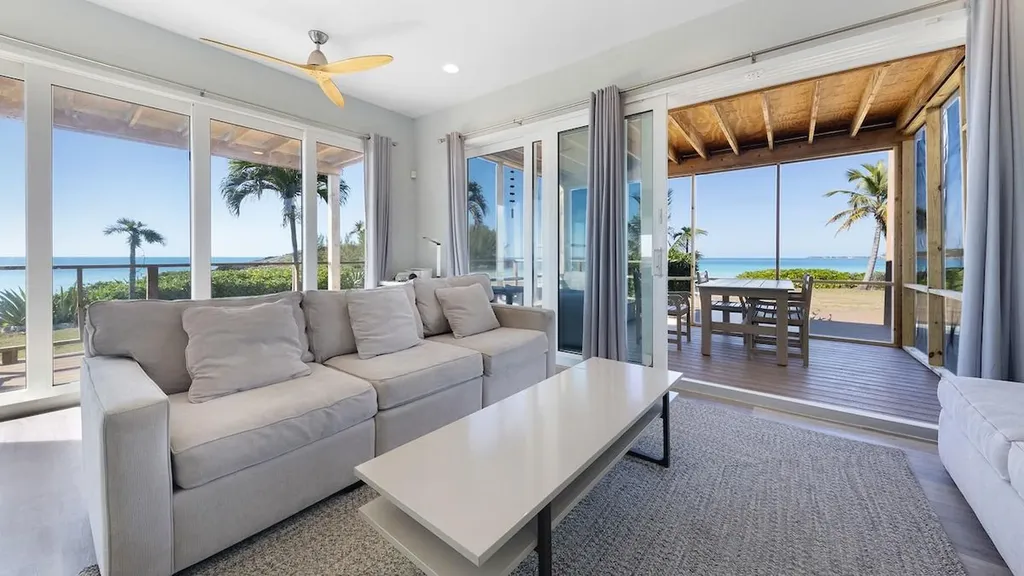 Beachfront Estate Eleuthera BS