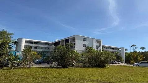 Cadwallader 17 Grand Bahama Freeport BS