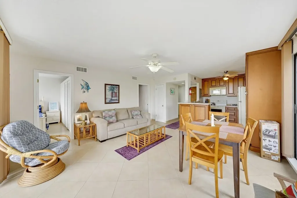 Coral Road Grand Bahama Freeport BS