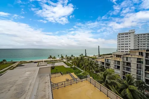 Coral Beach, Lucaya Grand Bahama Freeport BS