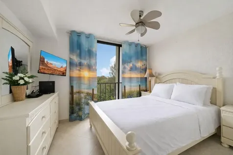 Coral Beach, Lucaya Grand Bahama Freeport BS
