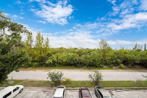 Coral Road Grand Bahama Freeport BS