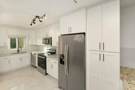 Bahama Reef Boulevard Grand Bahama Freeport BS