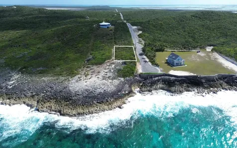 Hamilton's Waterfront Lot Long Island BS