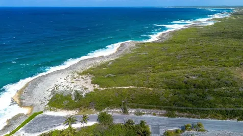 Hamilton's Waterfront Lot Long Island BS