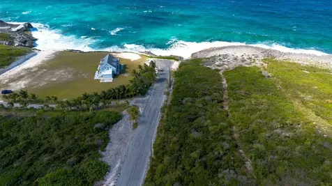 Hamilton's Waterfront Lot Long Island BS