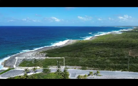 Hamilton's Waterfront Lot Long Island BS