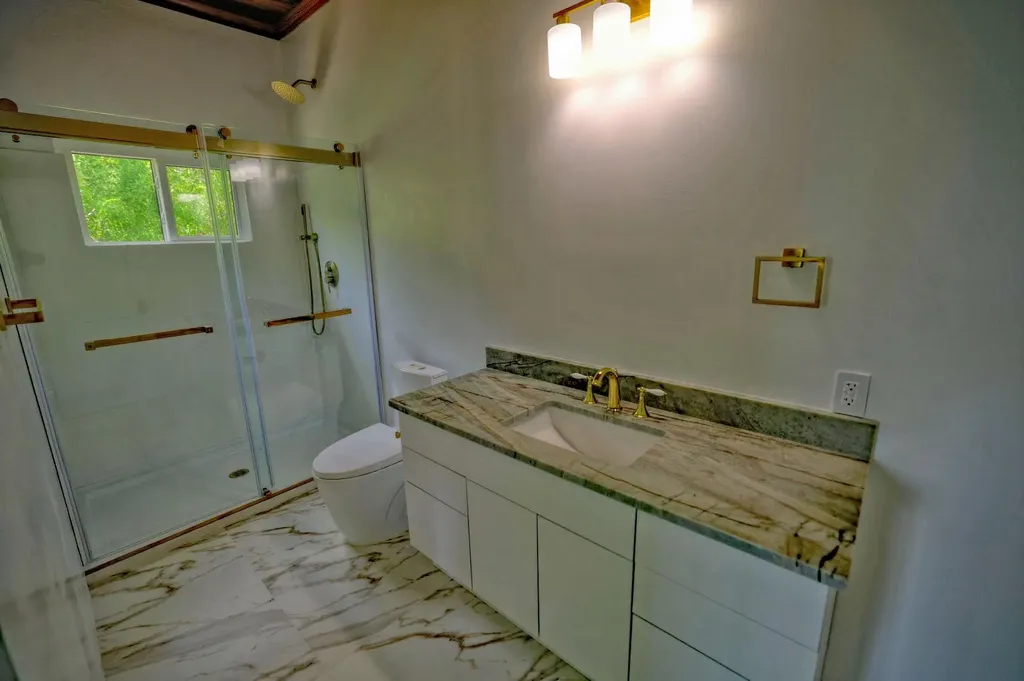 Casuarina Point Sea View Abaco BS