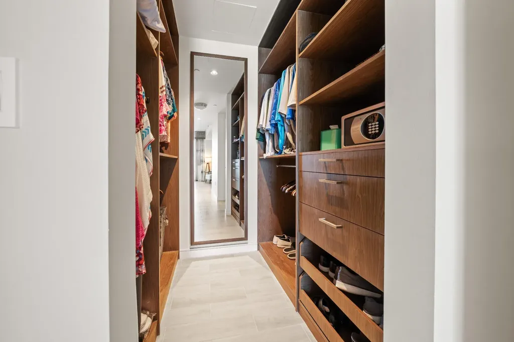 One Particular Harbour New Providence Paradise Island BS