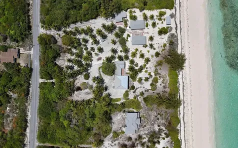 Kemps Bay Beachfront Andros BS