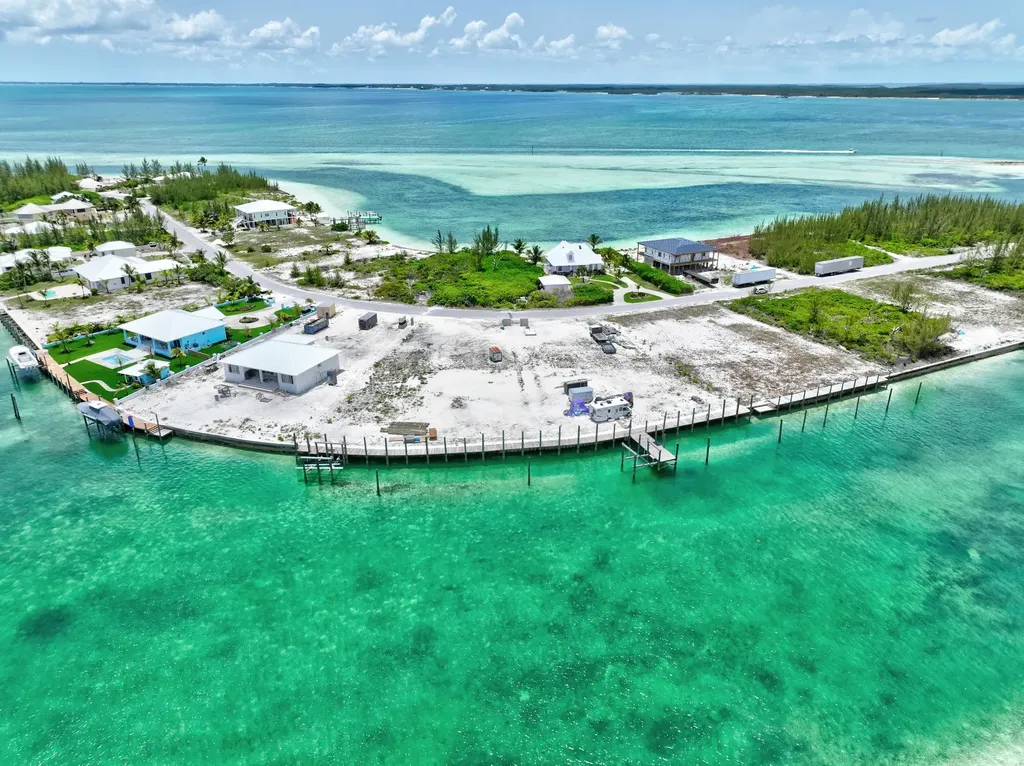 Treasure Cay Canal Lot 4 Abaco BS