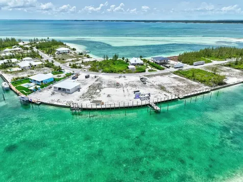 Treasure Cay Canal Lot 4 Abaco BS