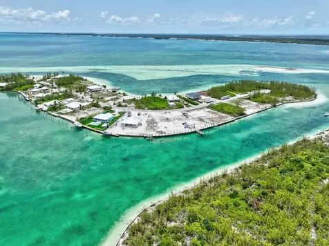 Treasure Cay Canal Lot 4 Abaco BS