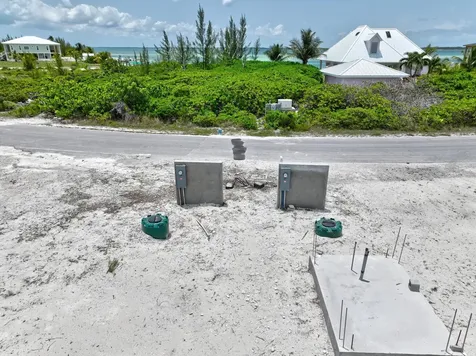 Treasure Cay Canal Lot 4 Abaco BS