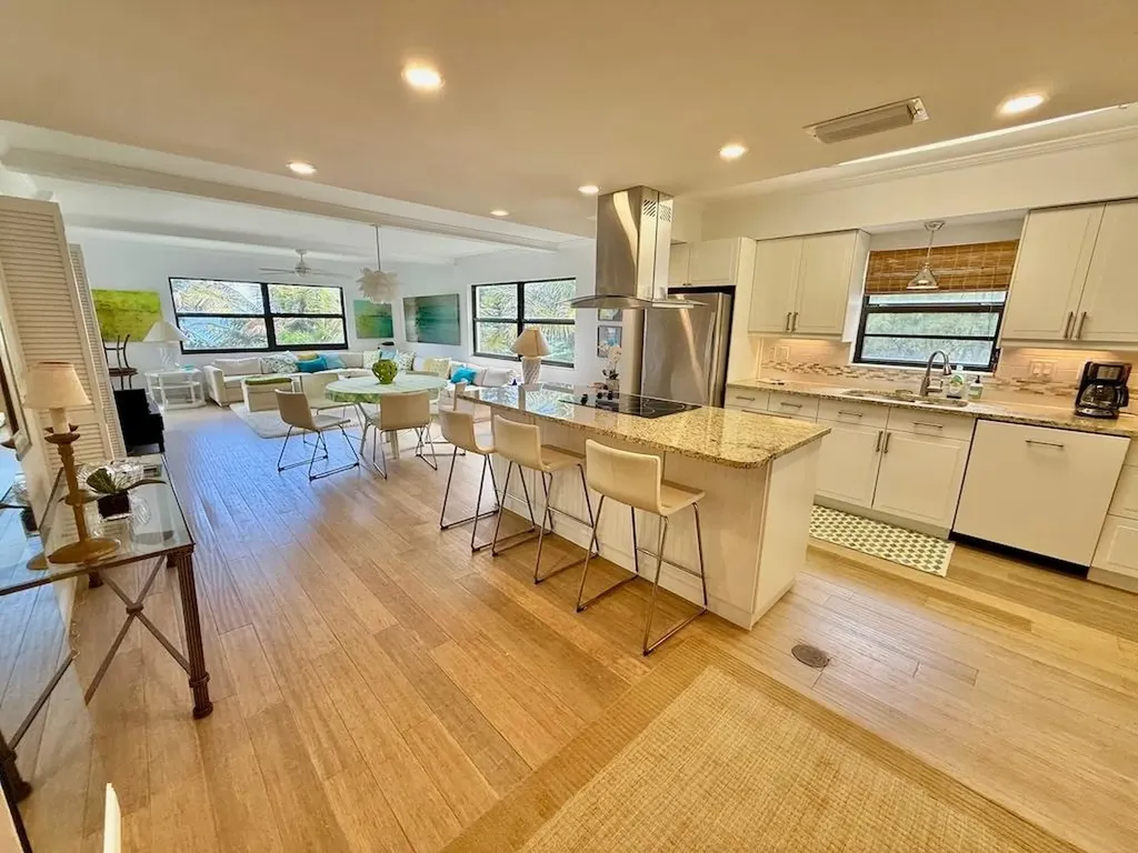 Silver Point Condo Grand Bahama Freeport BS