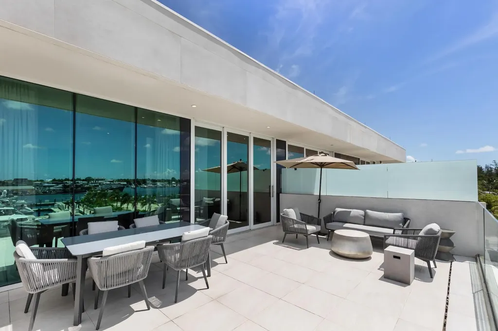 Sterling Commons East New Providence Paradise Island BS