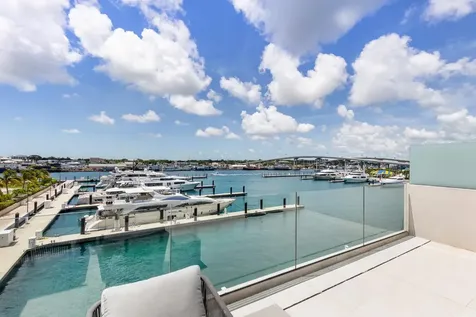 Sterling Commons East New Providence Paradise Island BS