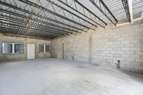 Bismark Road, Airport Industrial Park 46a-1 New Providence Paradise Island BS