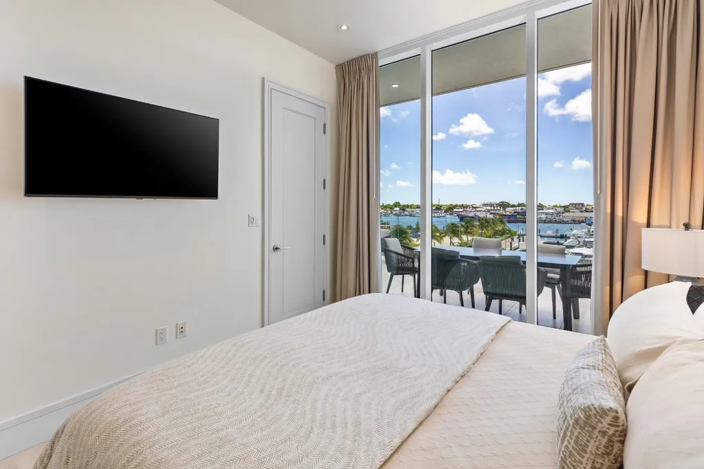 Sterling Commons East New Providence Paradise Island BS