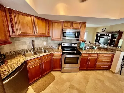 Harbour House Condo Grand Bahama Freeport BS