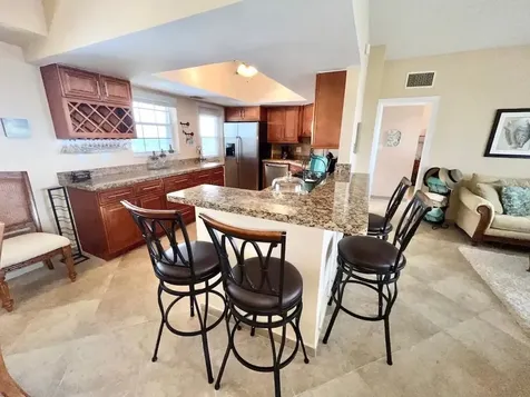 Harbour House Condo Grand Bahama Freeport BS