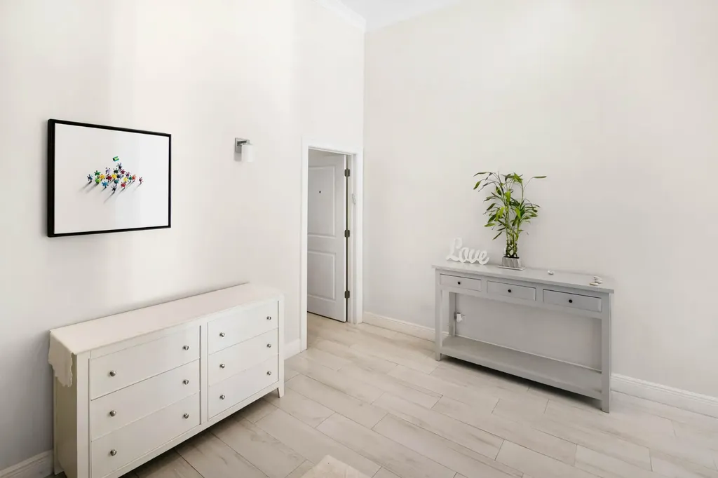 Canal Front Residence New Providence Paradise Island BS