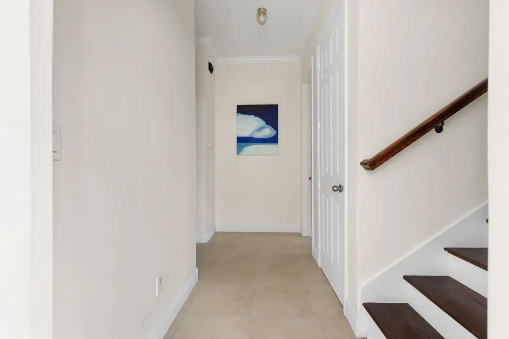 Gr-119 | The Balmoral New Providence Paradise Island BS