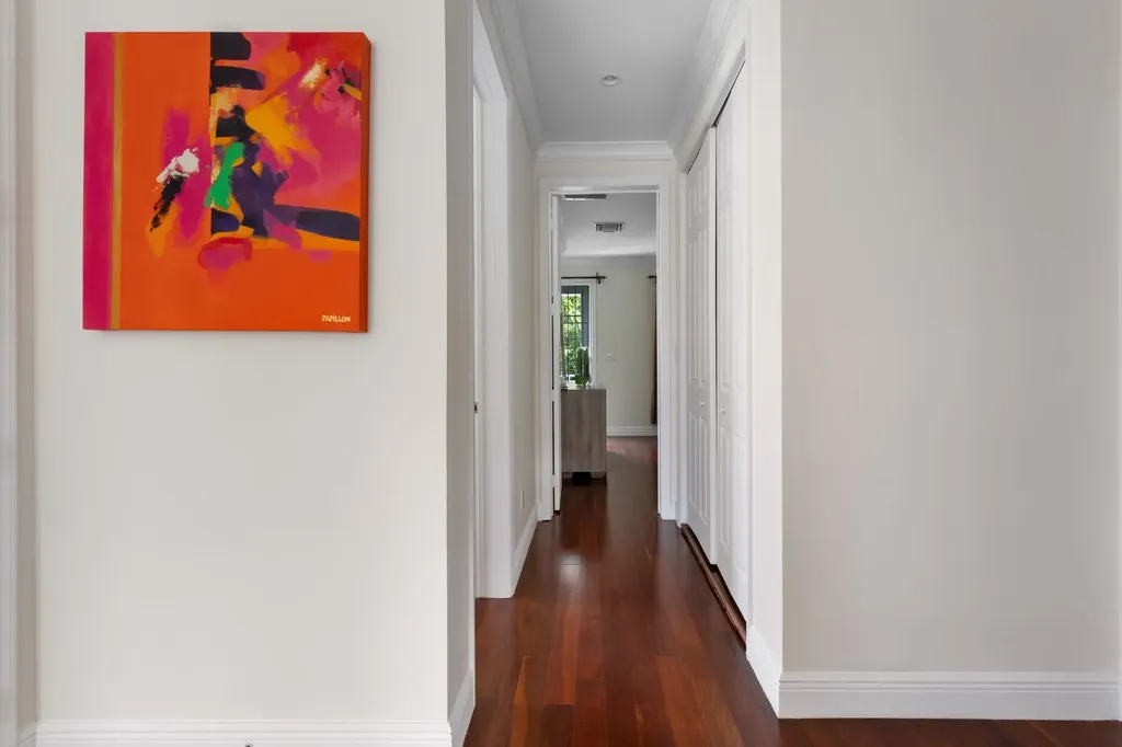 Gr-119 | The Balmoral New Providence Paradise Island BS