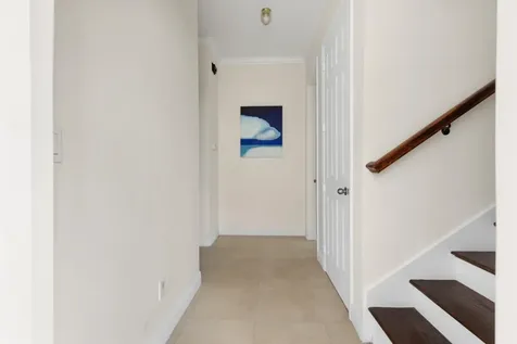 Gr-119 | The Balmoral New Providence Paradise Island BS