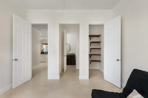 Gr-119 | The Balmoral New Providence Paradise Island BS