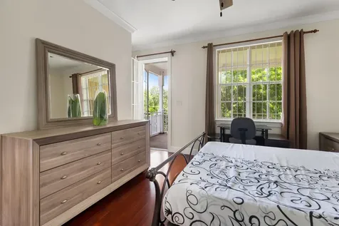 Gr-119 | The Balmoral New Providence Paradise Island BS