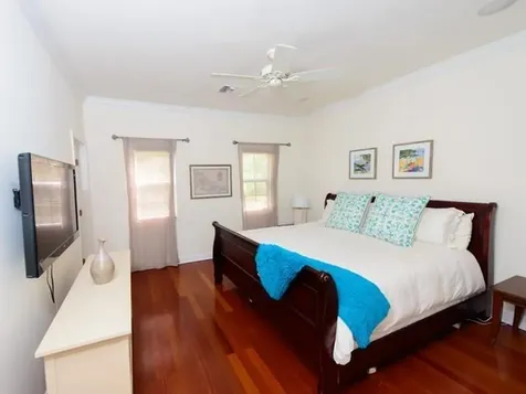 |the Balmoral New Providence Paradise Island BS