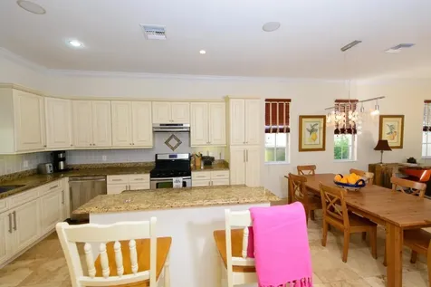 |the Balmoral New Providence Paradise Island BS