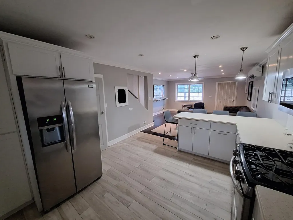 Mount Vernon Town House New Providence Paradise Island BS