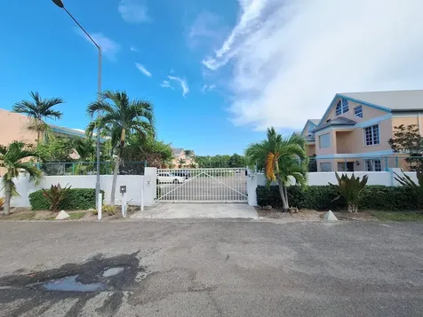 Mount Vernon Town House New Providence Paradise Island BS
