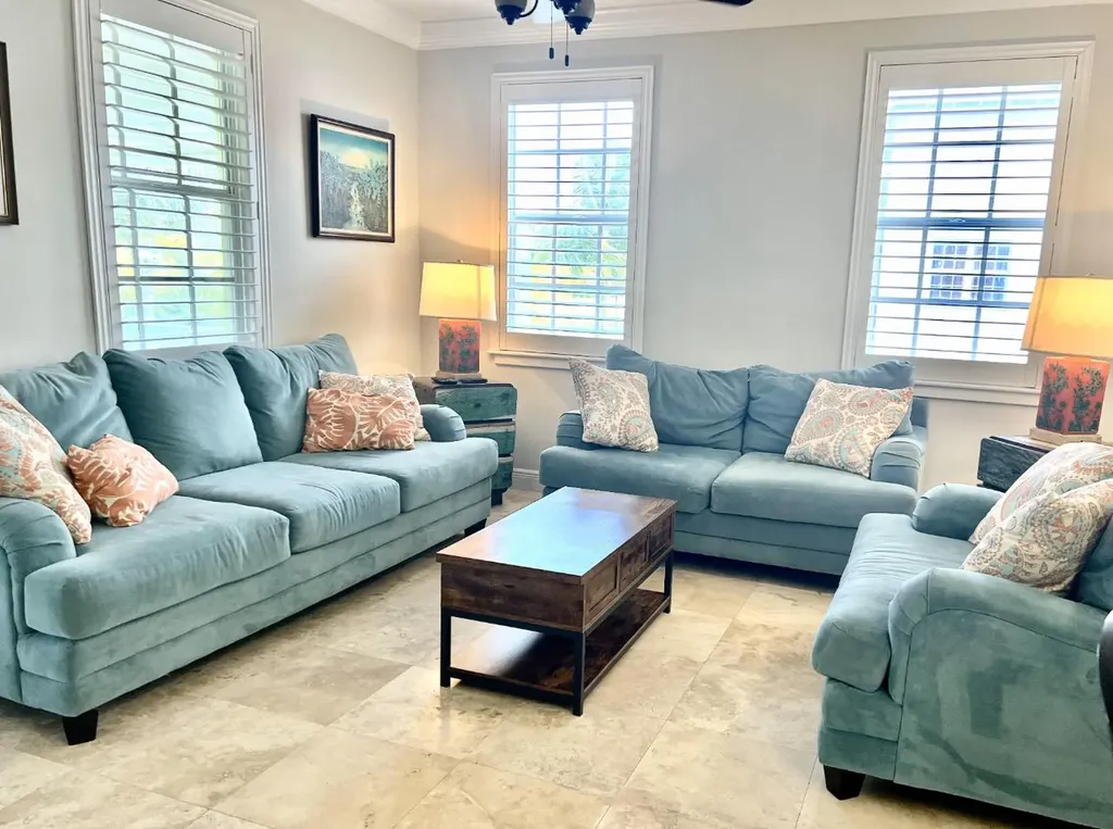 Anchorage, Palm Cay New Providence Paradise Island BS