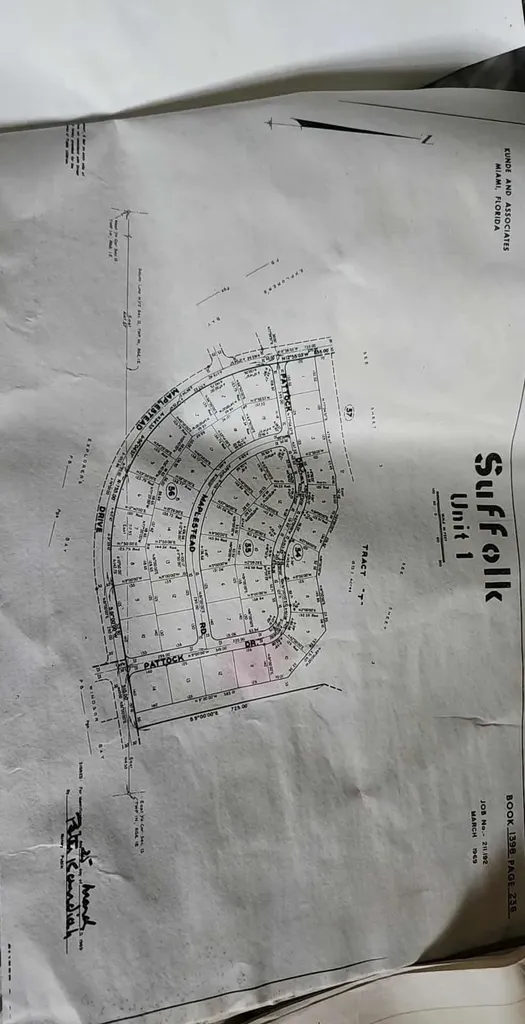 Suffolk Subdivision Grand Bahama Freeport BS