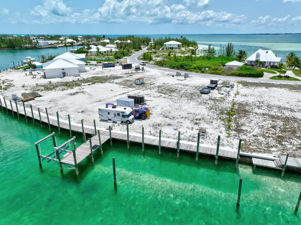 Treasure Cay Canal Lot 5 Abaco BS
