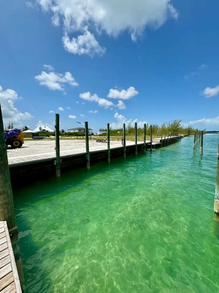 Treasure Cay Canal Lot 5 Abaco BS