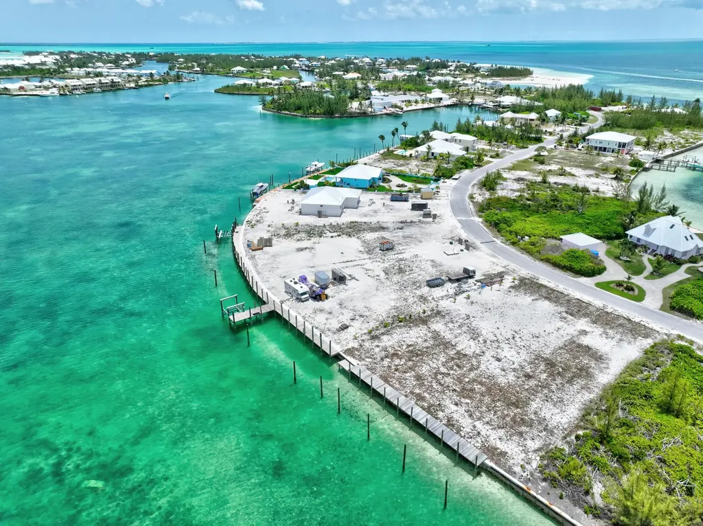 Treasure Cay Canal Lot 5 Abaco BS