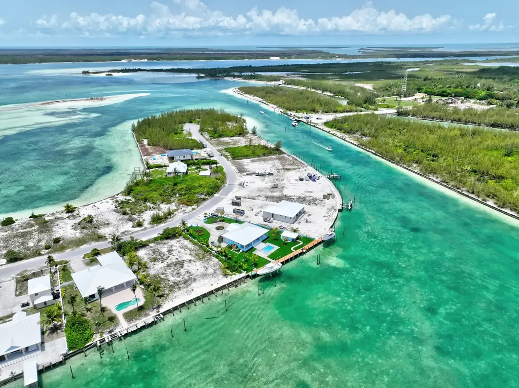 Treasure Cay Canal Lot 5 Abaco BS