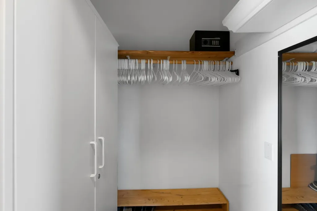 Bonefish Valhalla Street Long Island BS