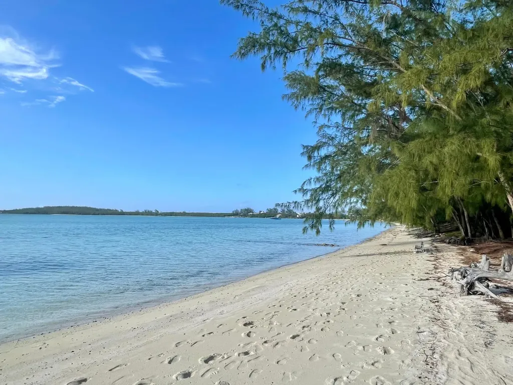 Whale Point Estates Eleuthera BS